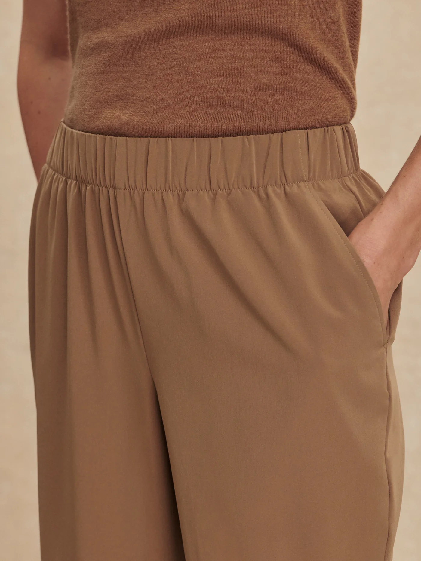 Alana 2.0 Tapered Leg Pant 27 - Image 3