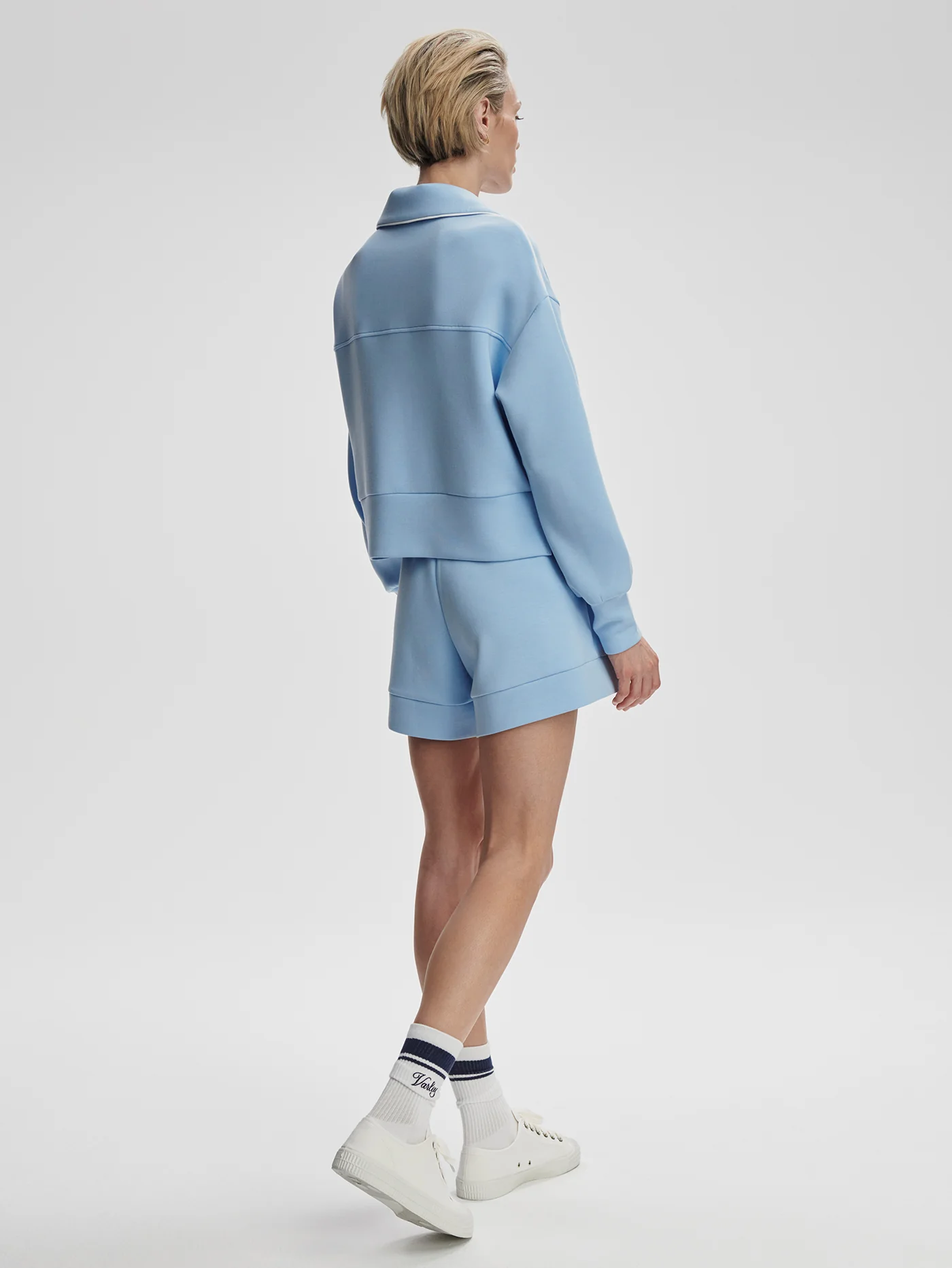 Barnes High Rise Short 4.5 - Image 4