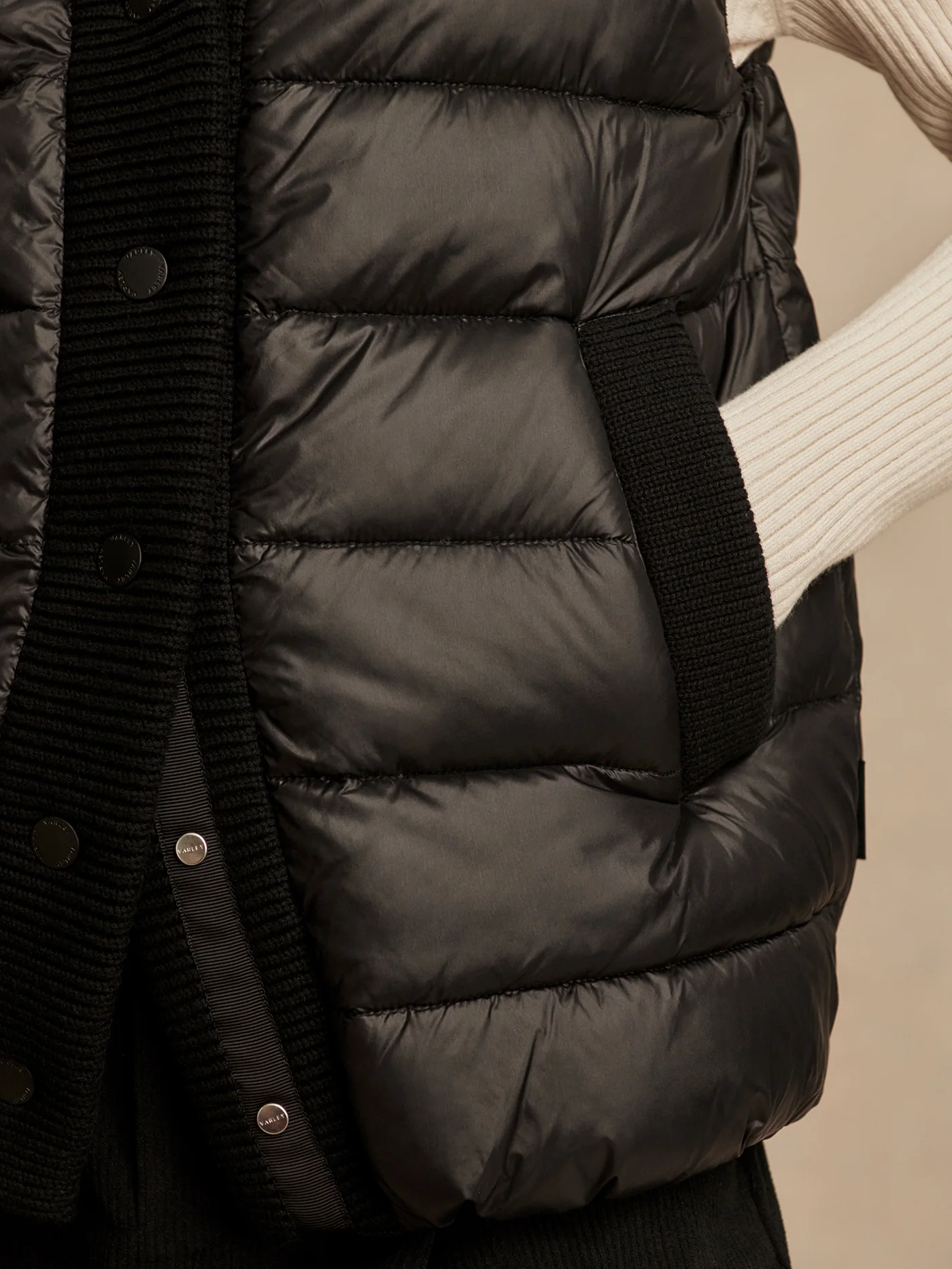 Colwyn Combo Boxy Gilet - Image 8