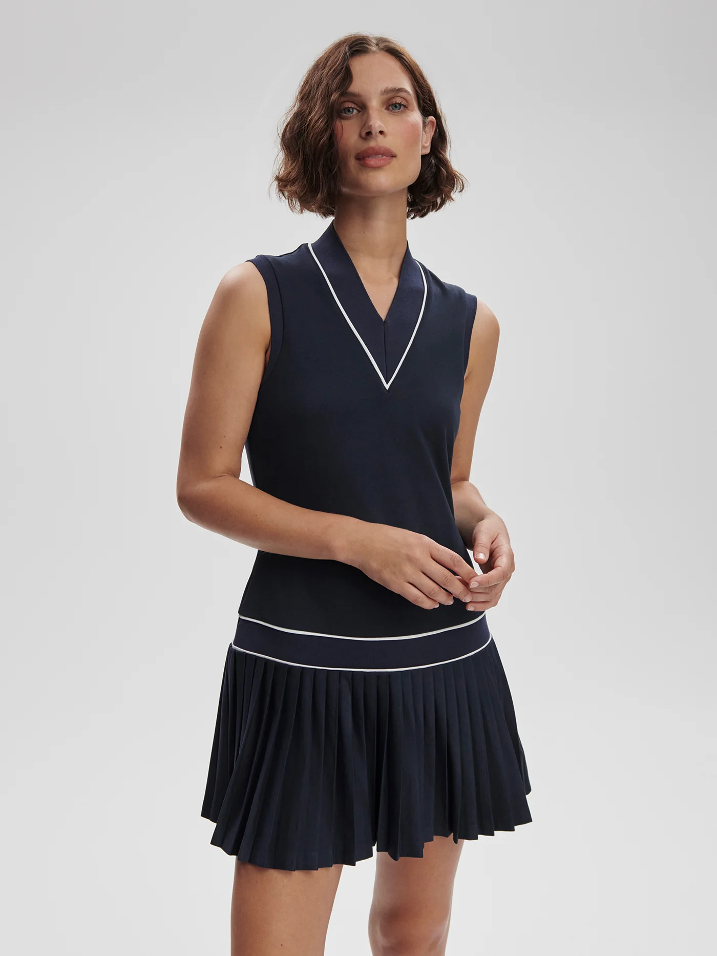 Jouri Court Dress 32.5 - Image 8