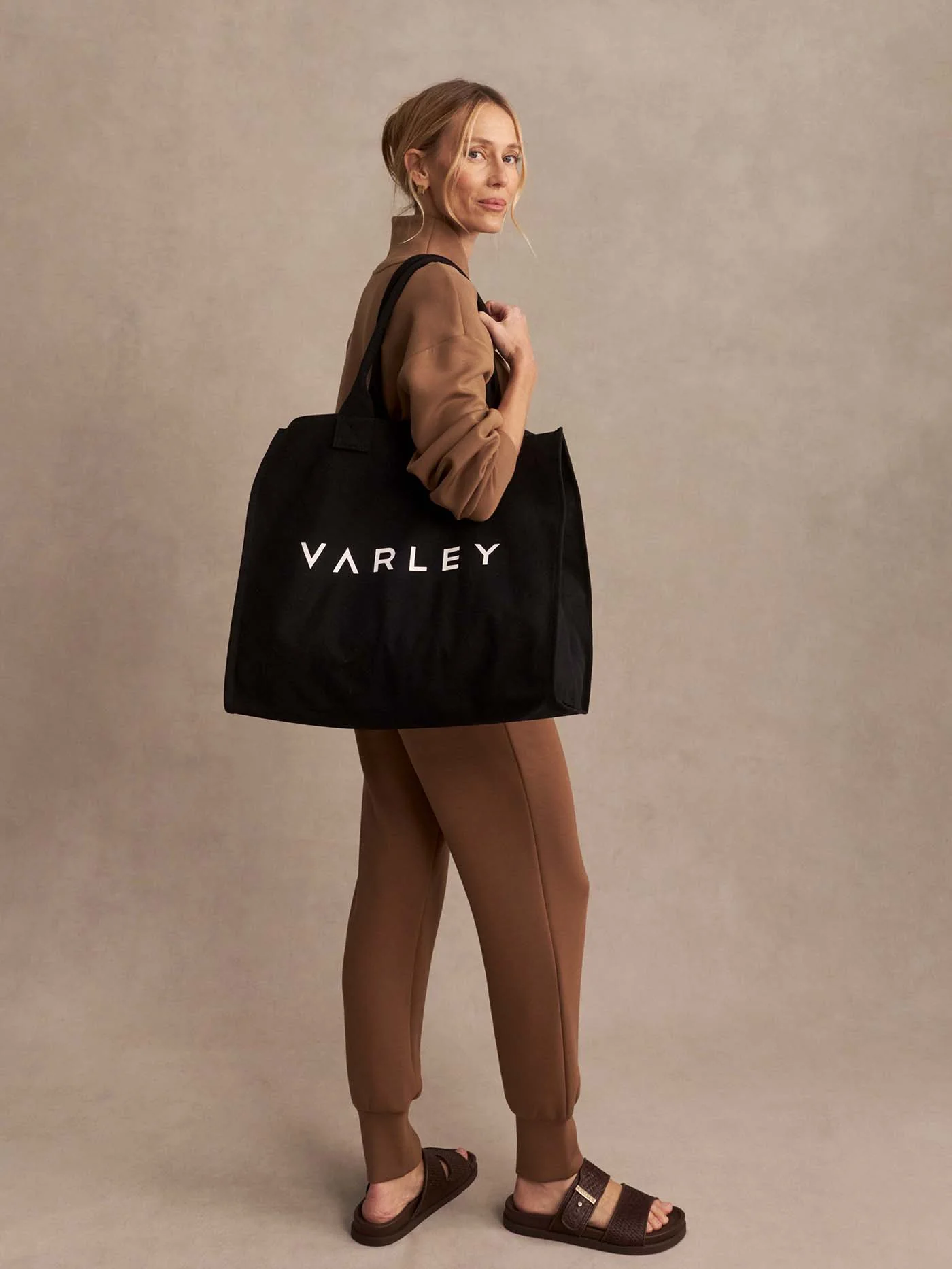 Market Tote - Image 9