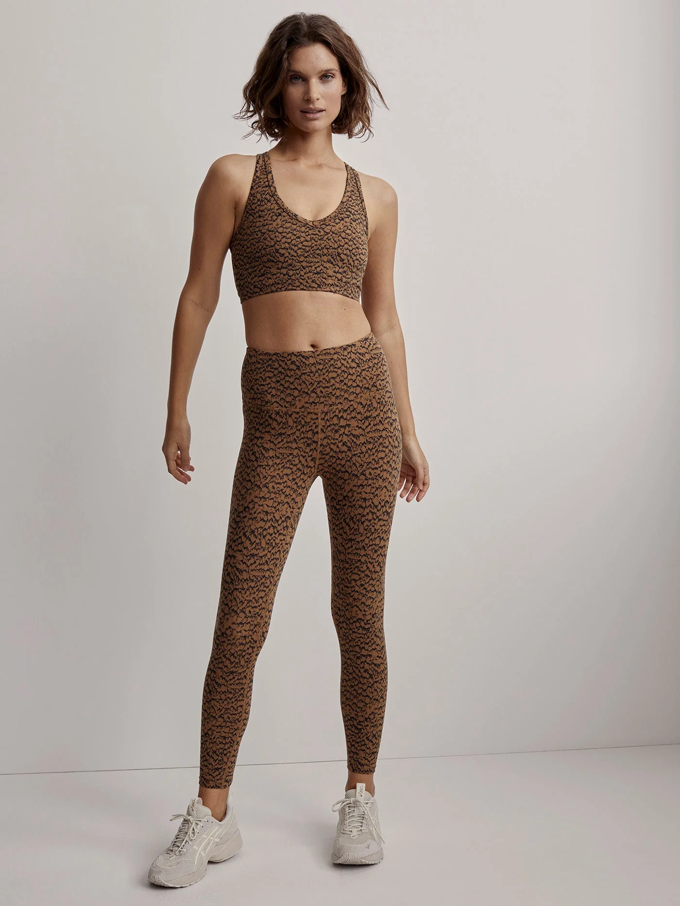 Move High Rise Legging 25 - Image 38