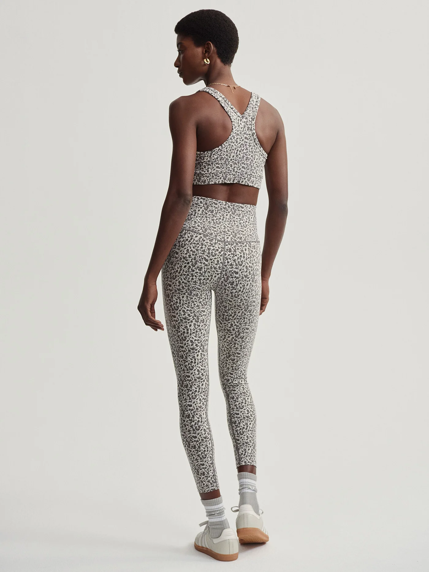 Move High Rise Legging 25 - Image 59