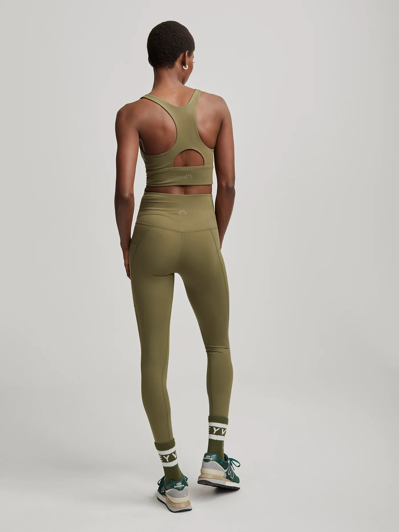 Move Pocket Legging High 25 - Image 10