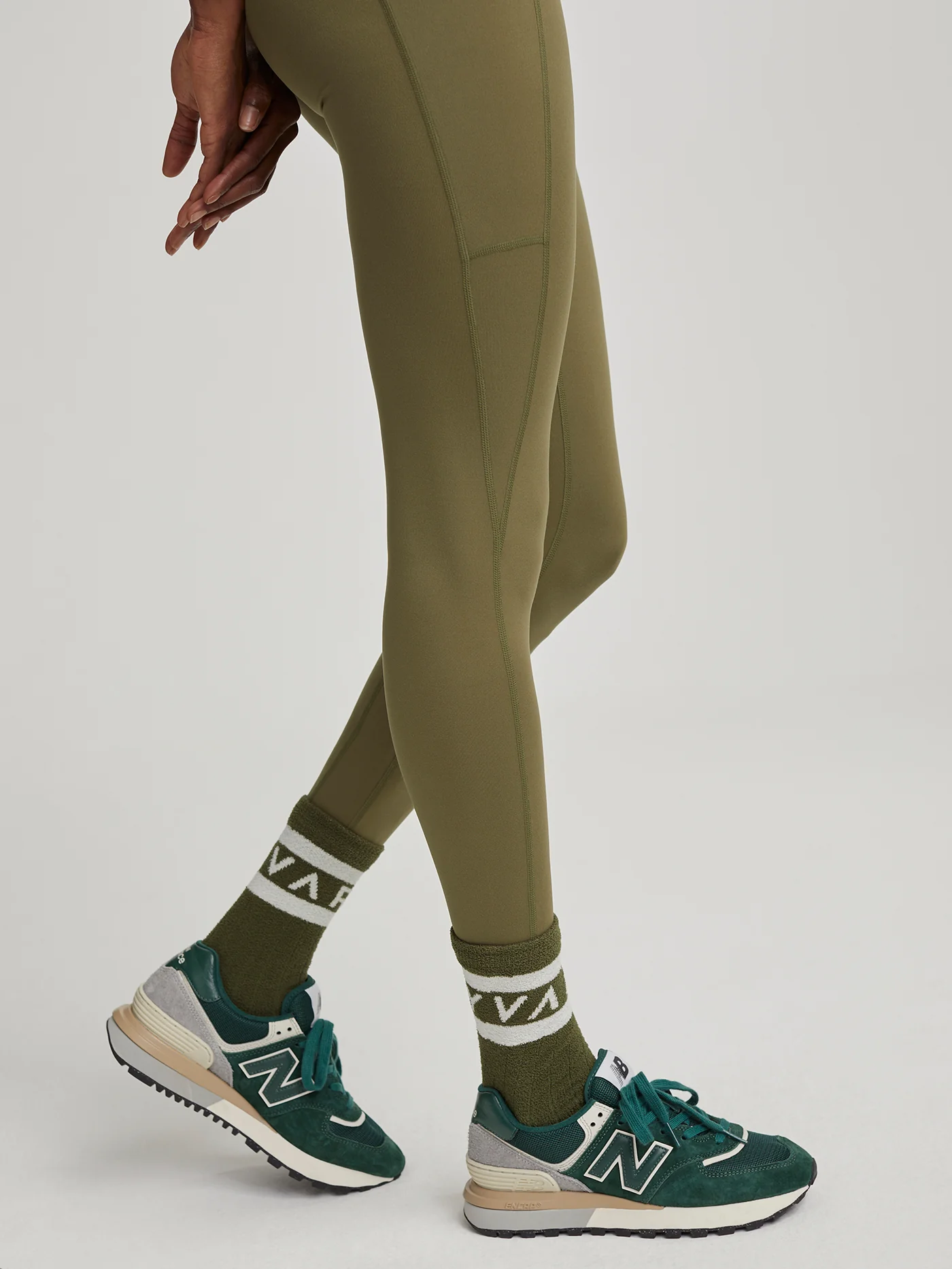 Move Pocket Legging High 25 - Image 11