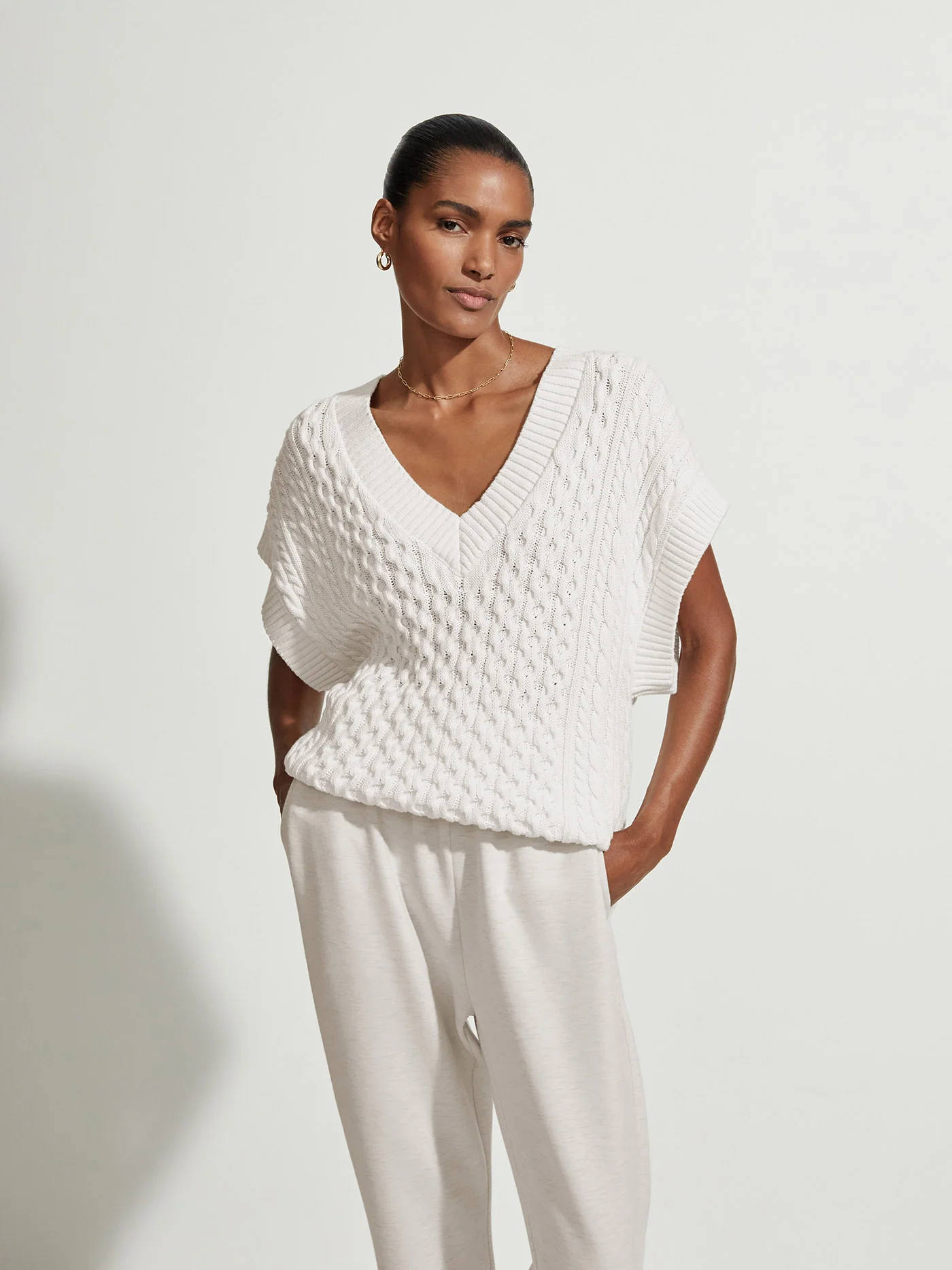 Romelo Knit Vest - Image 4