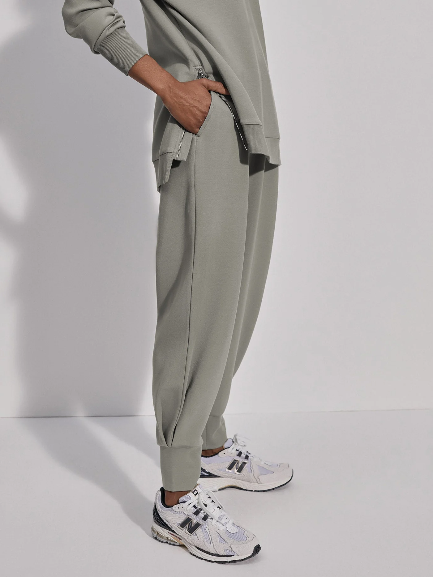 The Relaxed Pant 27.5 - Image 19
