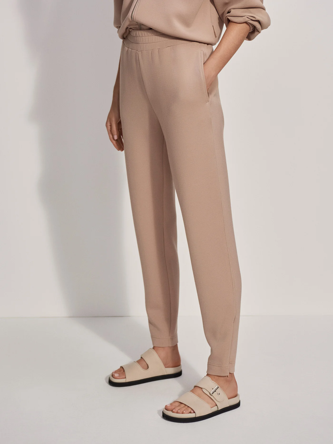 The Slim Zip Hem Pant 26 - Image 5
