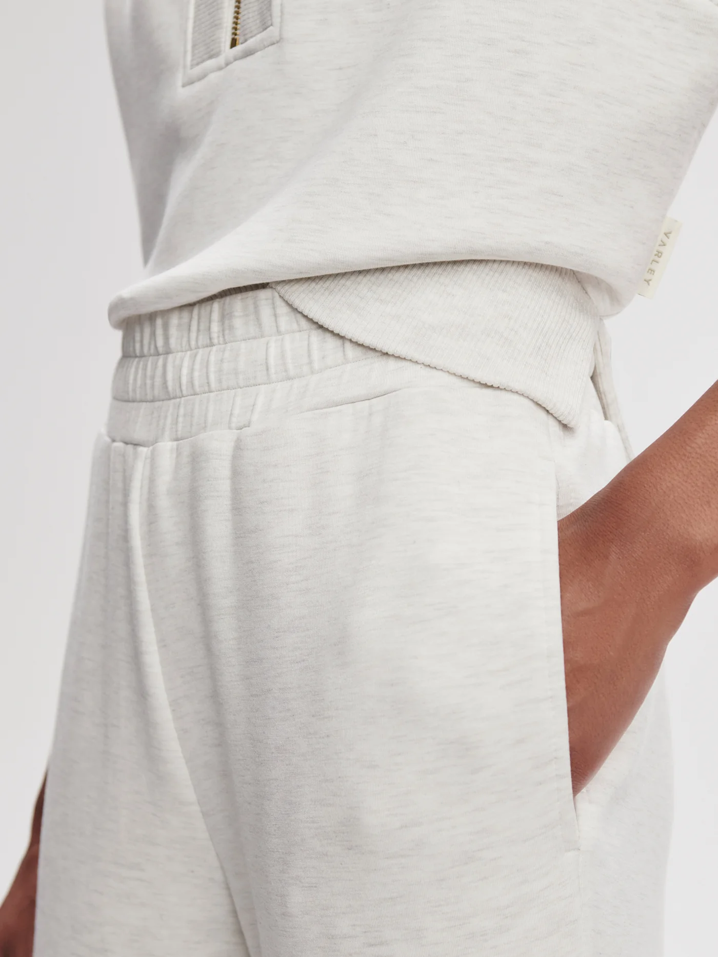 The Slim Zip Hem Pant 29.5 - Image 14