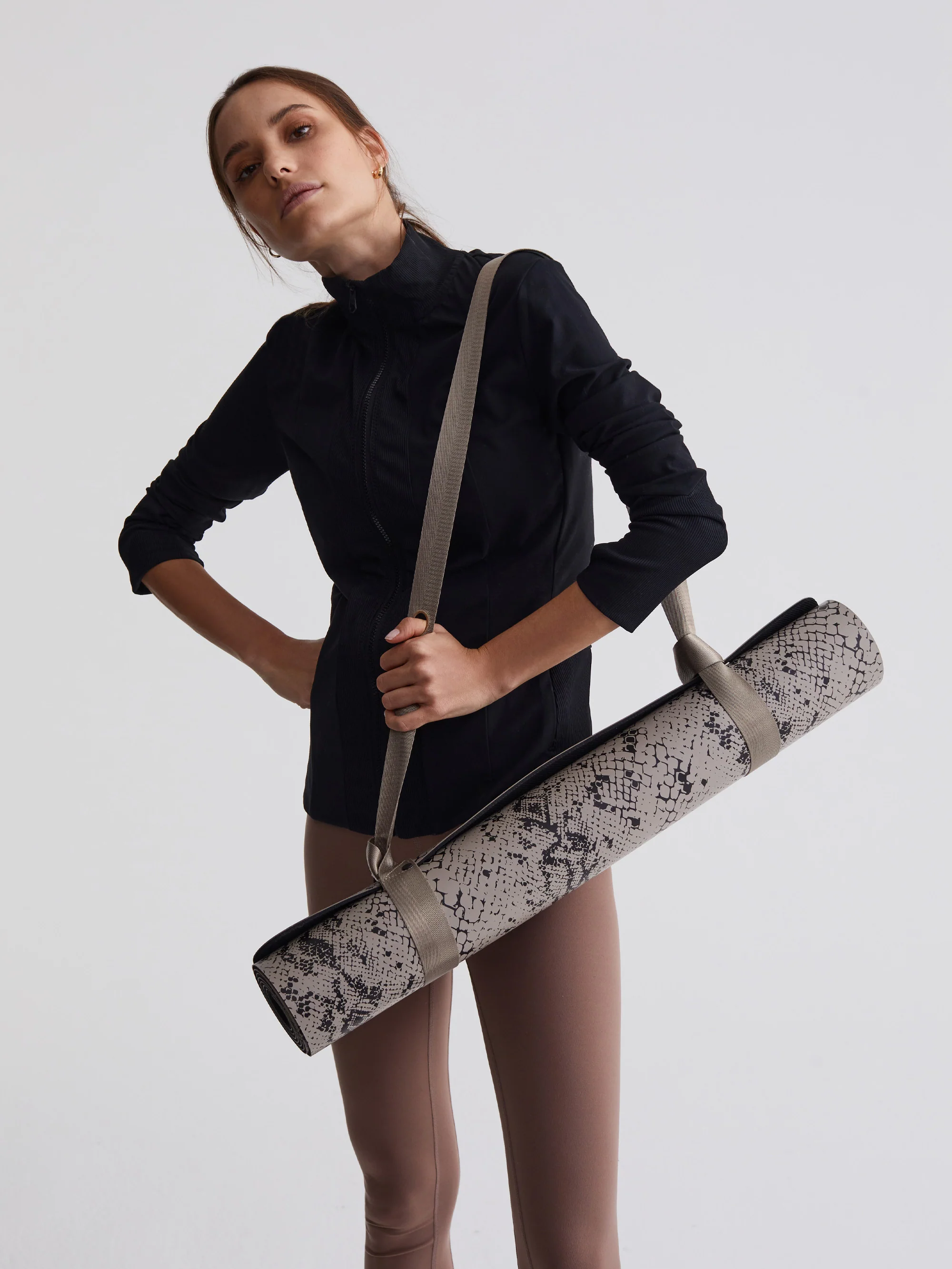 Varley Yoga Strap - Image 4